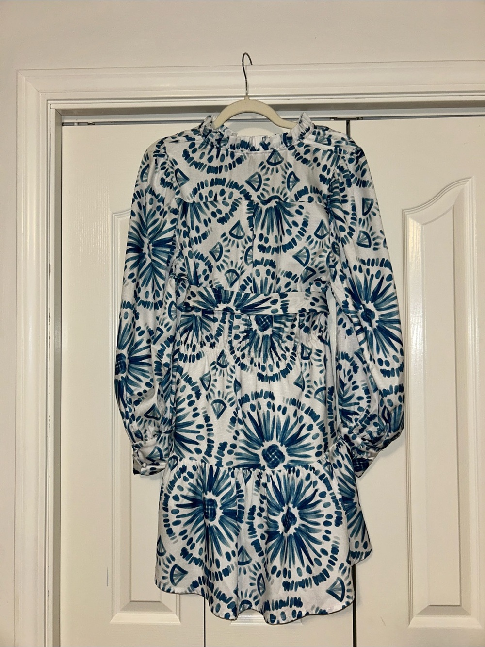 Avenue Blue and White Floral Tie-Dye Belted Mini Dress - Picture 5 of 9
